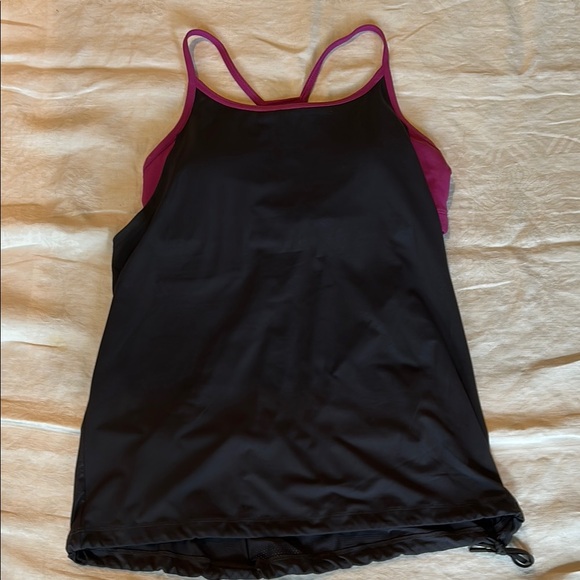 Black and Purple Strappy Tank Top - Picture 2 of 11